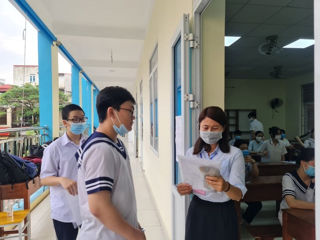 Hải Phòng: Hơn 20.000 thí sinh bước vào kỳ thi tuyển sinh vào lớp 10 THPT - 1 Hải Phòng: Hơn 20.000 thí sinh bước vào kỳ thi tuyển sinh vào lớp 10 THPT - 1