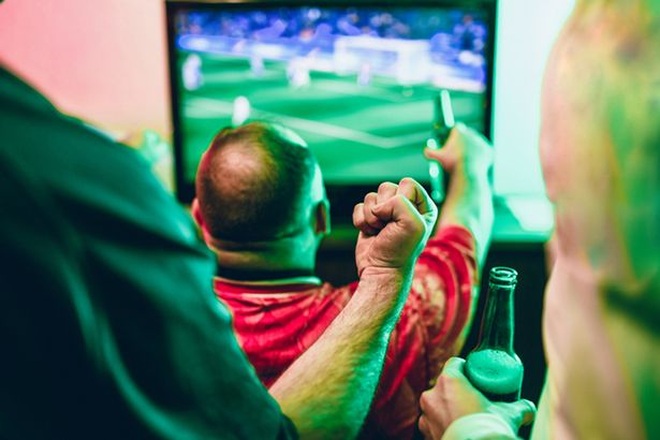 Euro 2020 được xem là cứu tinh của châu Âu giữa cơn khủng hoảng - 2 Euro 2020 được xem là cứu tinh của châu Âu giữa cơn khủng hoảng - 2