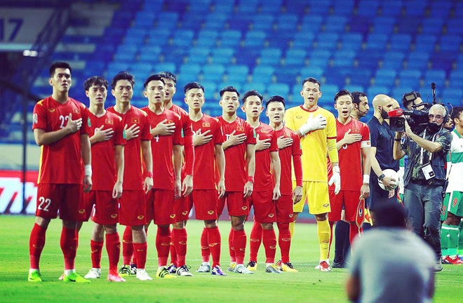 Cảm xúc của các tuyển thủ Việt Nam sau trận thắng đậm Indonesia - 7