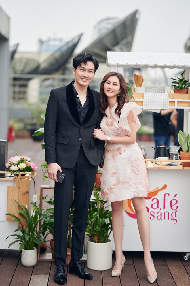 Hương Giang bật mí luật ngầm với bạn trai khi làm việc với diễn viên khác