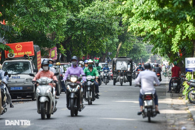 The street that used to have the most names in Hanoi - 1