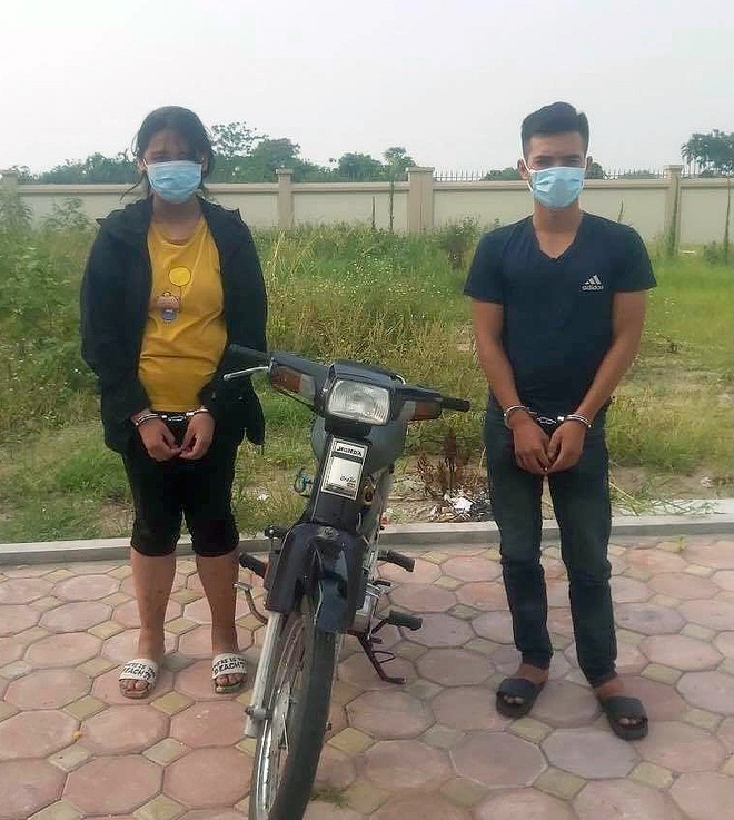 Hà Nội: Thiếu nữ 16 tuổi theo chân tình nhân đi cướp - 1