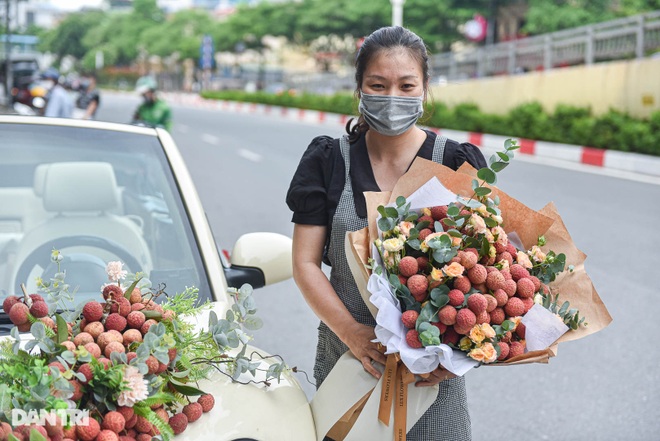 Sự thật về chiếc xe rước dâu kết... vải thiều gây xôn xao mạng xã hội - 12