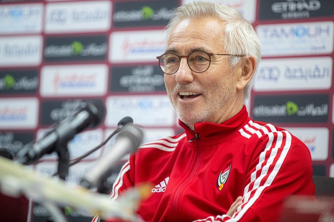 HLV Marwijk: UAE sẽ thắng Indonesia và chờ trận đấu với tuyển Việt Nam - 2 HLV Marwijk: UAE sẽ thắng Indonesia và chờ trận đấu với tuyển Việt Nam - 2