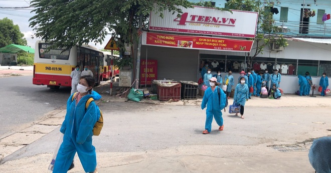Bắc Giang: Dự kiến bàn giao hơn 30.000 công nhân tỉnh khác về địa phương - 1 Bắc Giang: Dự kiến bàn giao hơn 30.000 công nhân tỉnh khác về địa phương - 1