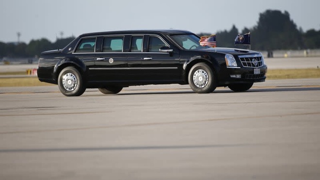 Lý do xe Quái thú của ông Biden vắng bóng trong chuyến công du Anh - 2 Lý do xe Quái thú của ông Biden vắng bóng trong chuyến công du Anh - 2