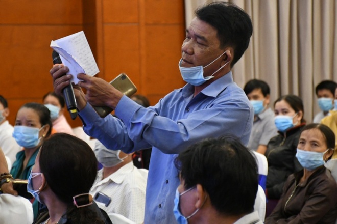 Chủ tịch Quảng Ngãi xin lỗi người dân sống gần nhà máy thép Hòa Phát - 2 Chủ tịch Quảng Ngãi xin lỗi người dân sống gần nhà máy thép Hòa Phát - 2