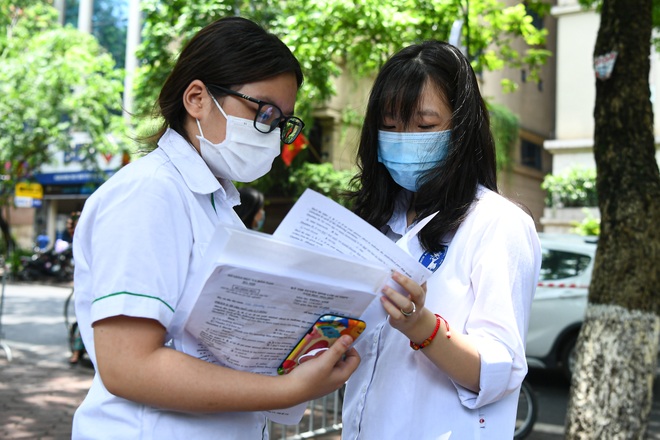 Đề thi Ngữ Văn lớp 10 của Hà Nội: An toàn nhưng thiếu tính đột phá - 2 Đề thi Ngữ Văn lớp 10 của Hà Nội: An toàn nhưng thiếu tính đột phá - 2