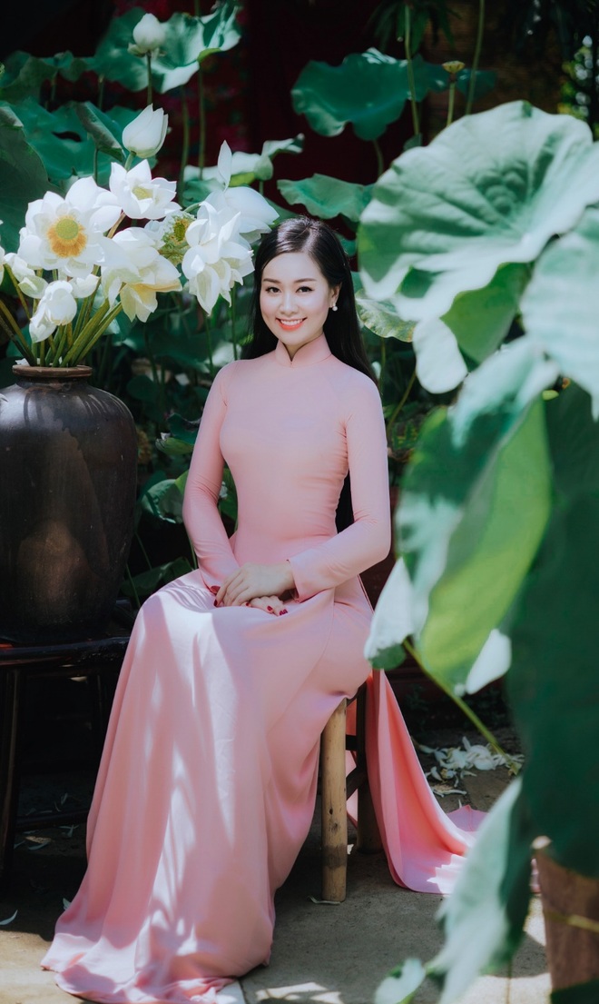 Nữ giảng viên hot girl của kỳ thi THPT quốc gia 2019 bây giờ ra sao? - 5 Nữ giảng viên hot girl của kỳ thi THPT quốc gia 2019 bây giờ ra sao? - 5
