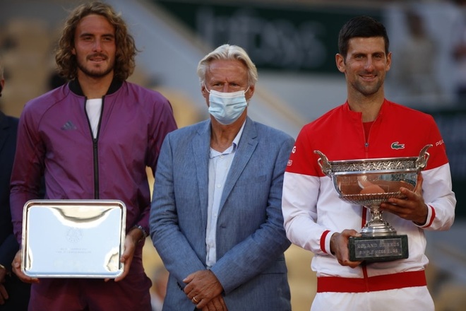 Những khoảnh khắc Djokovic vượt qua Tsitsipas để vô địch Roland Garros - 17 Những khoảnh khắc Djokovic vượt qua Tsitsipas để vô địch Roland Garros - 17