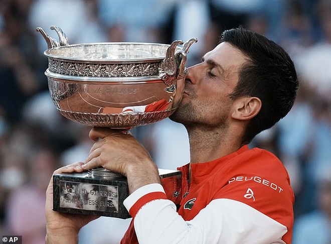 Djokovic lập mưa kỷ lục sau chức vô địch Grand Slam thứ 19 - 2