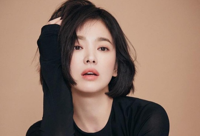 Bộ phim của ngọc nữ Song Hye Kyo nóng đến mức bị cấm chiếu - 6