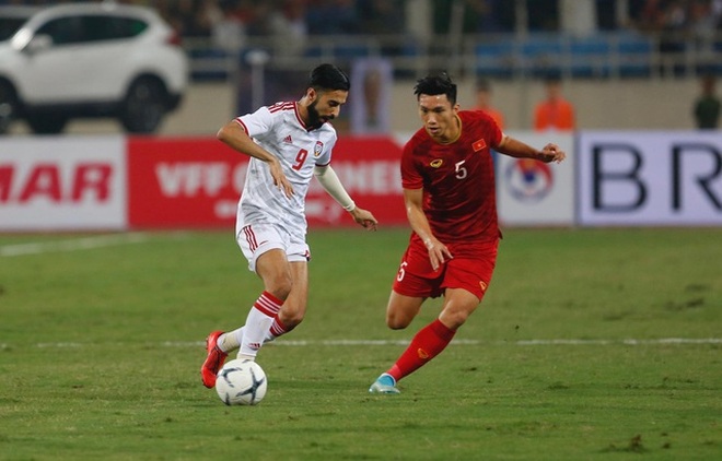 Thua sát nút UAE, đội tuyển Việt Nam vẫn đi tiếp ở vòng loại World Cup - 8 Thua sát nút UAE, đội tuyển Việt Nam vẫn đi tiếp ở vòng loại World Cup - 8
