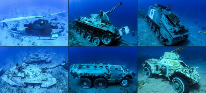 Du khách bơi, lặn ngắm bảo tàng quân sự có một không hai trên thế giới - 2