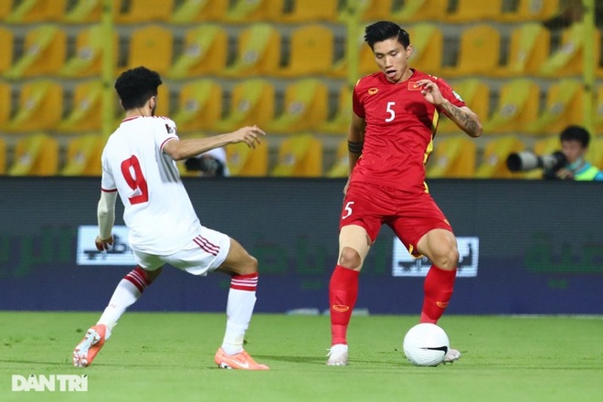 Báo Trung Quốc chỉ ra điểm yếu của đội tuyển Việt Nam - 1