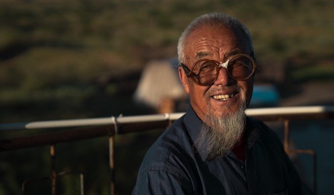Hành trình kỳ diệu của ông lão 80 tuổi suốt 20 năm trồng cây giữa sa mạc - 2