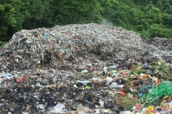 Người dân sống dở chết dở vì bãi rác tra tấn nhiều năm - 2