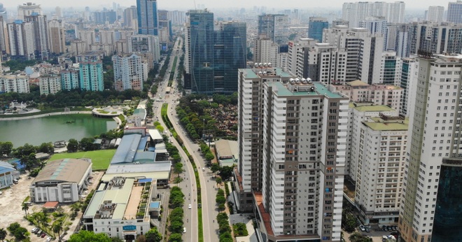 Hàng trăm biệt thự bỏ hoang rêu mốc, nhiều môi giới bật chế độ ngủ đông - 2 Hàng trăm biệt thự bỏ hoang rêu mốc, nhiều môi giới bật chế độ ngủ đông - 2
