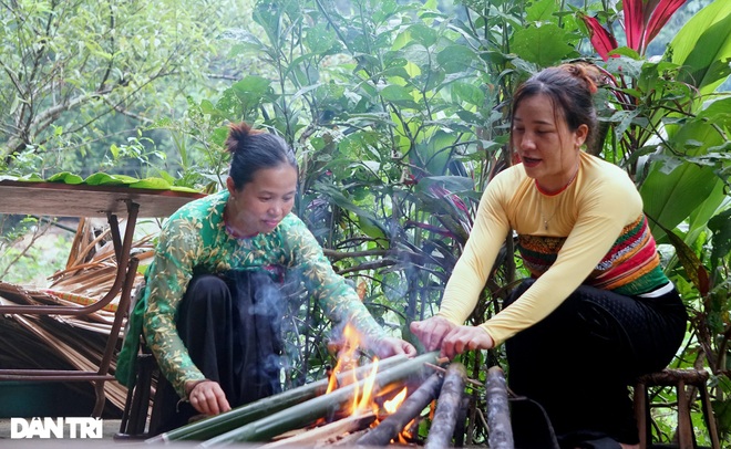 Unique rice dishes in bamboo tubes, bringing the breath of the mountains - 9