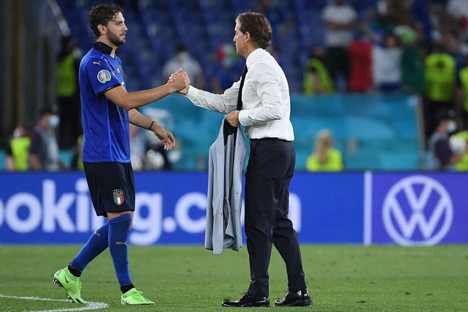 HLV Mancini nói gì khi Italia nằm trong nhóm ứng cử viên vô địch Euro 2020? - 1 HLV Mancini nói gì khi Italia nằm trong nhóm ứng cử viên vô địch Euro 2020? - 1