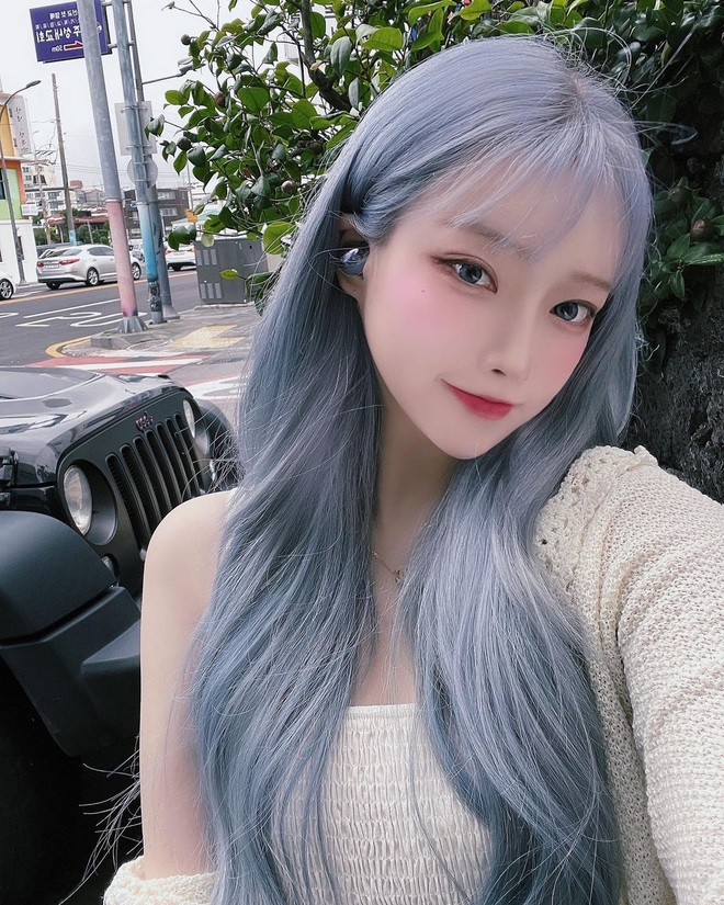 Hot girl xứ Hàn nổi tiếng với đủ mọi màu tóc nhuộm khác nhau - 7