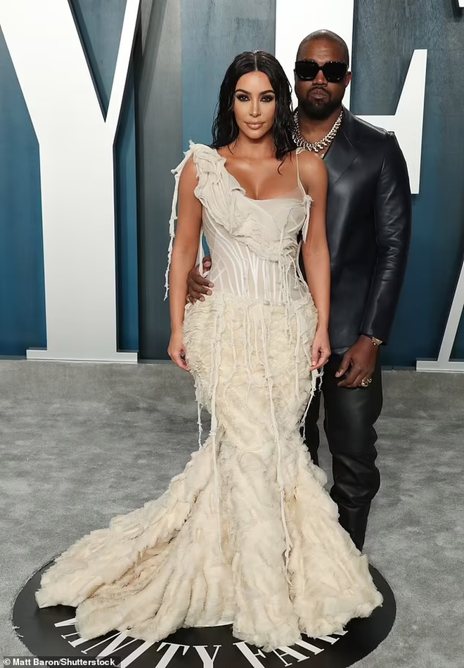 Kim Kardashian thích bạn gái mới của chồng - 2