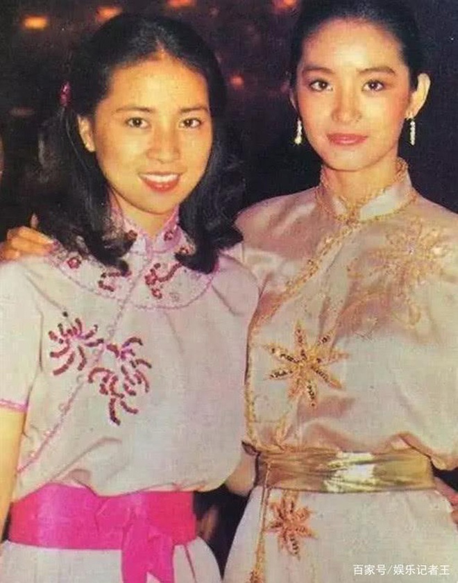 Người vợ hi sinh cả thanh xuân vì chồng của vua võ thuật Thành Long - 2 Người vợ hi sinh cả thanh xuân vì chồng của vua võ thuật Thành Long - 2