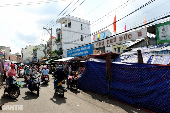 Dẹp chợ tự phát.jpg Dẹp chợ tự phát.jpg