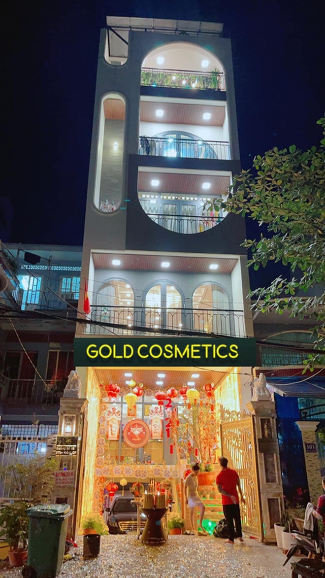 Gold Cosmetics: Tạo dựng uy tín nhờ chất lượng - 1