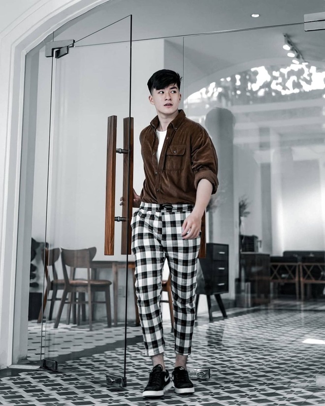 Hot boy con lai Việt - Trung nổi tiếng ở Trường Đại học Y dược TPHCM - 3 Hot boy con lai Việt - Trung nổi tiếng ở Trường Đại học Y dược TPHCM - 3