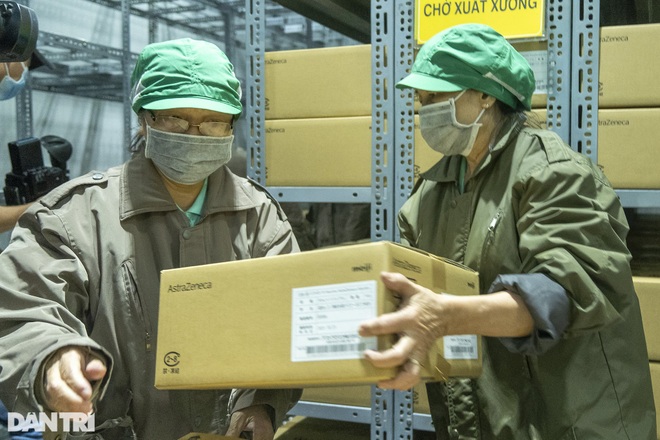 Khi nào toàn bộ người dân TPHCM được tiêm vắc xin Covid-19? - 2 Khi nào toàn bộ người dân TPHCM được tiêm vắc xin Covid-19? - 2