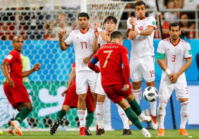 C.Ronaldo tệ khủng khiếp trên chấm đá phạt ở các giải lớn - 2 C.Ronaldo tệ khủng khiếp trên chấm đá phạt ở các giải lớn - 2