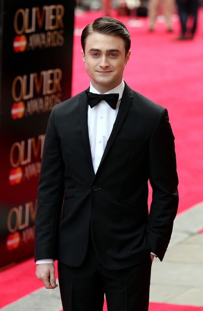 Sao Harry Potter Daniel Radcliffe bán nhà cho bố mẹ, bỏ túi 2 triệu USD - 1
