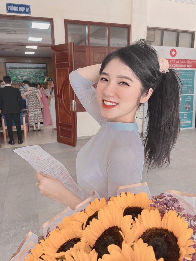 Hot girl Học viện Tài chính xinh đẹp, trở thành Đảng viên năm 22 tuổi - 10 Hot girl Học viện Tài chính xinh đẹp, trở thành Đảng viên năm 22 tuổi - 10