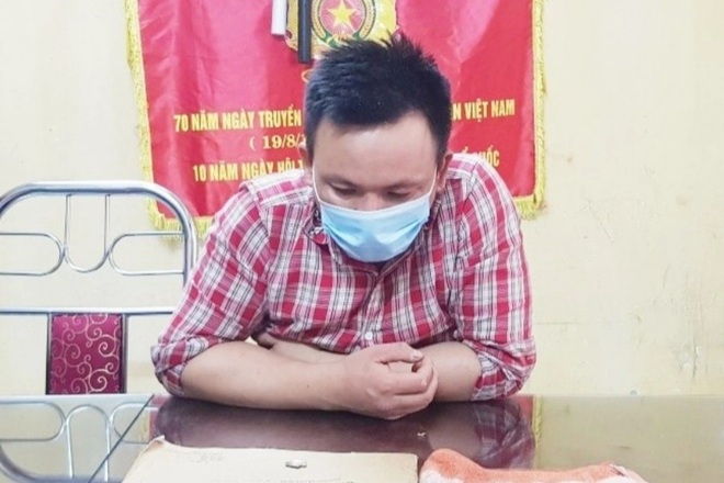 Khởi tố cặp tình nhân F0 về hành vi làm lây lan dịch bệnh - 1 Khởi tố cặp tình nhân F0 về hành vi làm lây lan dịch bệnh - 1
