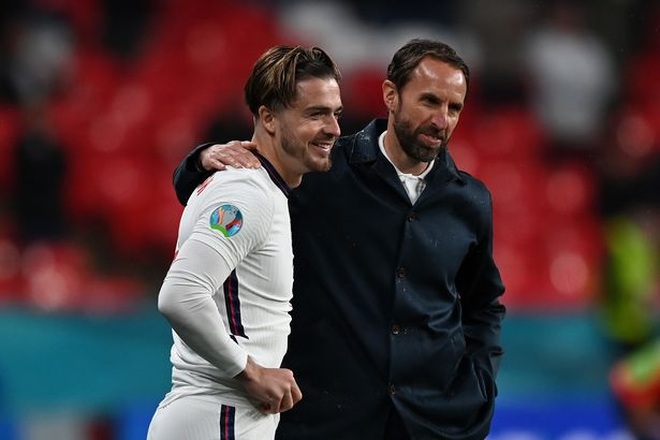 Câu chuyện tình yêu của ngôi sao đội tuyển Anh trước thềm Euro 2020 - 1 Câu chuyện tình yêu của ngôi sao đội tuyển Anh trước thềm Euro 2020 - 1