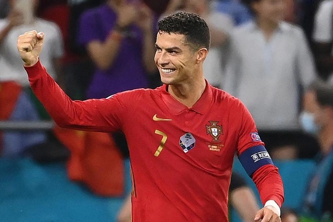 Bí quyết ăn kiêng giúp Cristiano Ronaldo duy trì thể trạng phi thường - 1
