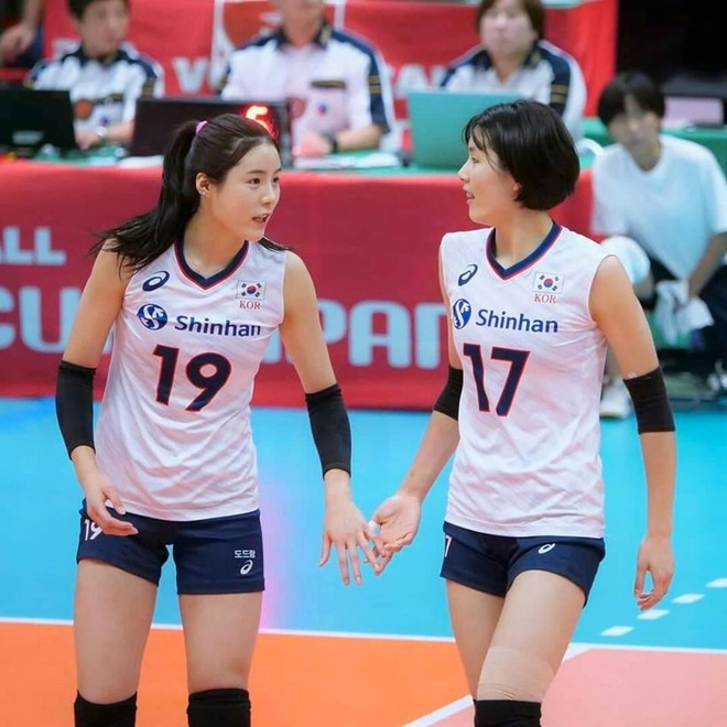 Nữ thần bóng chuyền Hàn Quốc bất ngờ trở lại thi đấu sau án cấm vĩnh viễn - 1