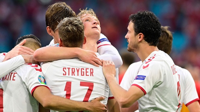 Đan Mạch vào tứ kết Euro 2020: Chú lình chì cụt chân không đơn độc - 1