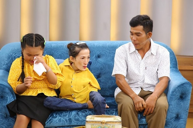 Người đàn ông miền Tây yêu say đắm vợ bị cụt hai tay - 3 Người đàn ông miền Tây yêu say đắm vợ bị cụt hai tay - 3