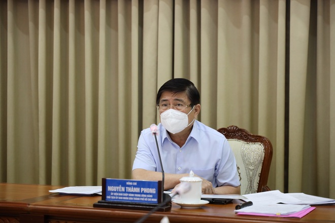 Bí thư TPHCM: Các ca nhiễm vẫn tăng sau hơn một tuần áp dụng Chỉ thị 10 - 4 Bí thư TPHCM: Các ca nhiễm vẫn tăng sau hơn một tuần áp dụng Chỉ thị 10 - 4