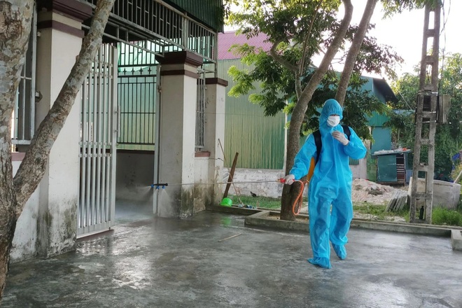 Hà Tĩnh: Ca nghi mắc Covid-19 tự khỏi bệnh có kết quả dương tính SARS-CoV-2 - 1 Hà Tĩnh: Ca nghi mắc Covid-19 tự khỏi bệnh có kết quả dương tính SARS-CoV-2 - 1
