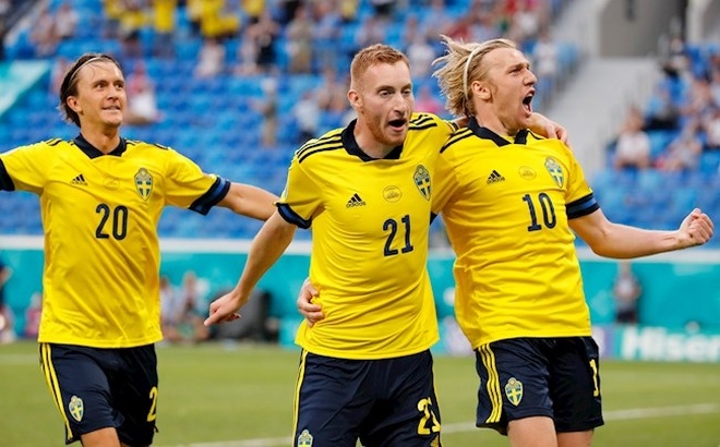 Thụy Điển - Ukraine (02h00 ngày 30/6): Sheva lao mình vào lửa - 2 Thụy Điển - Ukraine (02h00 ngày 30/6): Sheva lao mình vào lửa - 2
