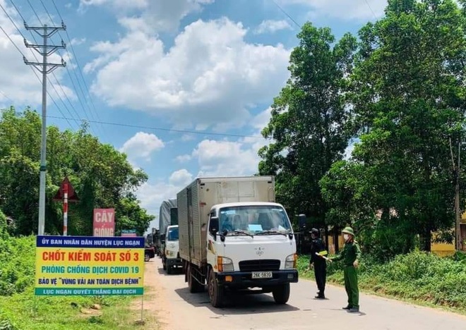 Bắc Giang: Ghi nhận thêm 27 ca dương tính, chủ yếu ở ổ dịch huyện Lục Ngạn - 1