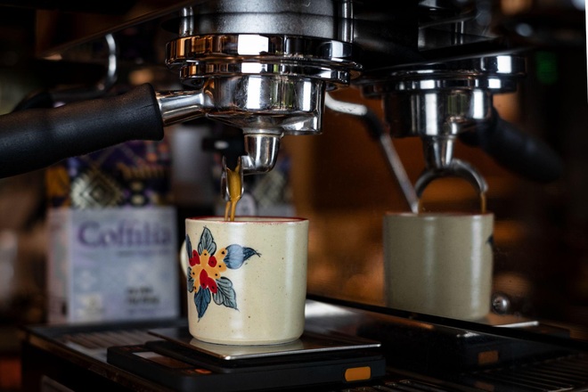 Các bước đơn giản để có một tách Espresso thơm ngon đúng điệu - 1
