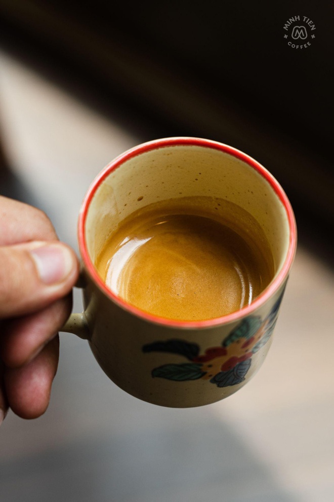 Các bước đơn giản để có một tách Espresso thơm ngon đúng điệu - 3 Các bước đơn giản để có một tách Espresso thơm ngon đúng điệu - 3
