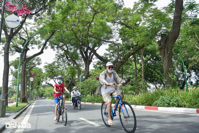 Những con đường giúp giải nhiệt giữa ngày nắng nóng ở Hà Nội - 5