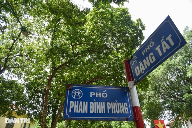 Roads to help cool off in the middle of a hot day in Hanoi - 6