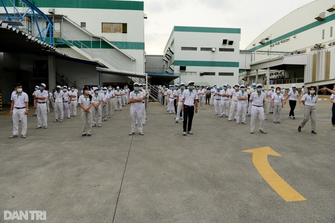 TPHCM: Phong tỏa công ty trong khu công nghệ cao vì ca nghi mắc Covid-19 - 1