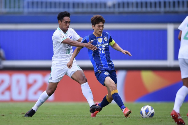 Ulsan Hyundai đánh bại đội vô địch Thái Lan tại AFC Champions League - 1 Ulsan Hyundai đánh bại đội vô địch Thái Lan tại AFC Champions League - 1